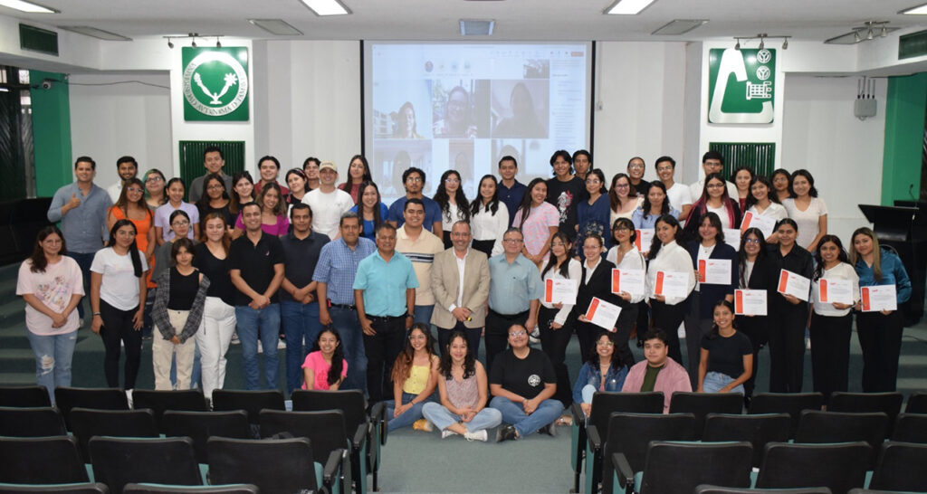 La UAT y Universidad Santo Tomás de Colombia realizan congreso estudiantil de investigación.