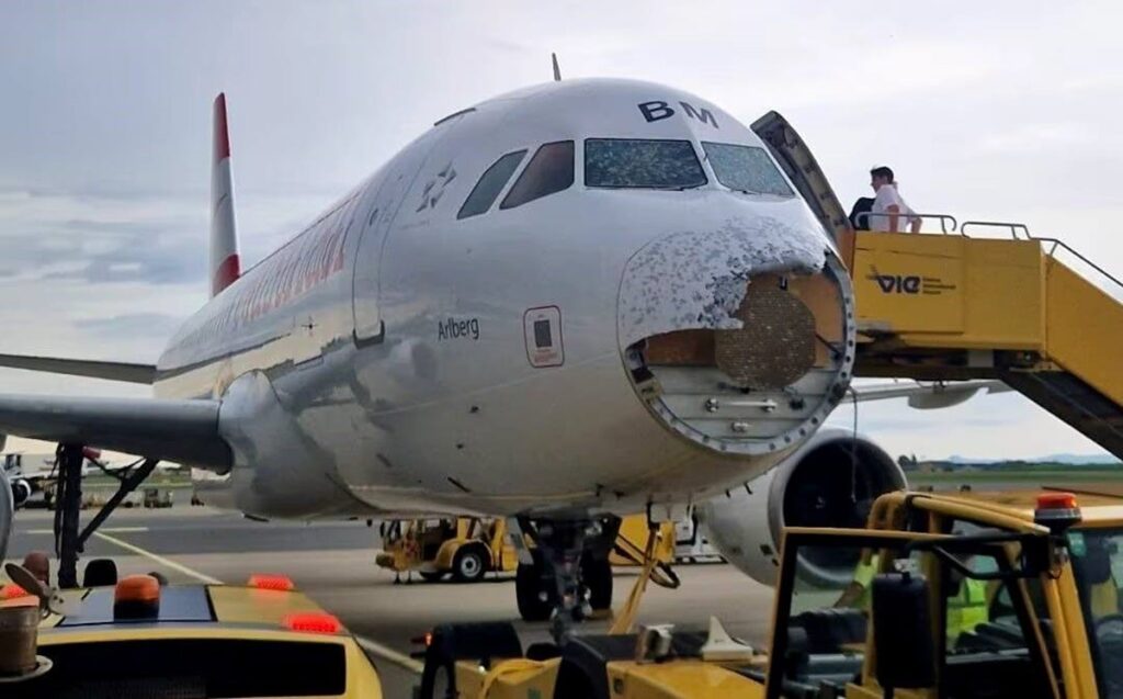 Granizada intensa daña avión de Austrian Airlines durante vuelo