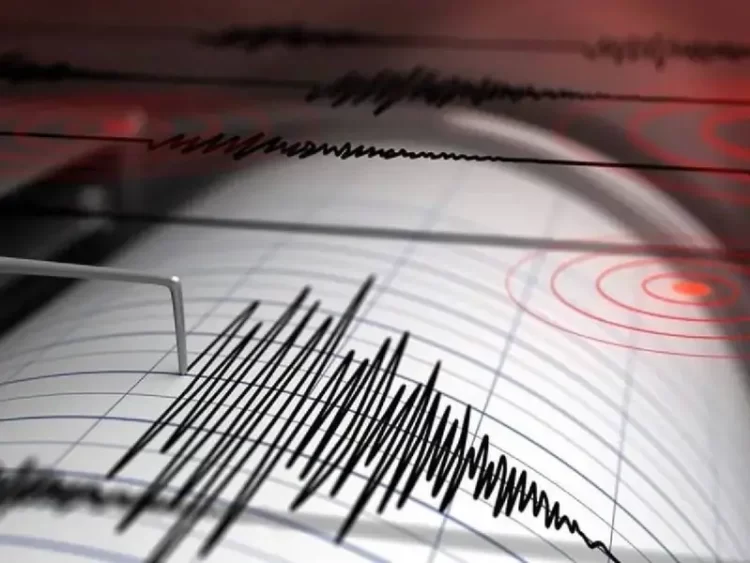 Se registra un terremoto de 7.3 grados cerca de Antofagasta, Chile. 