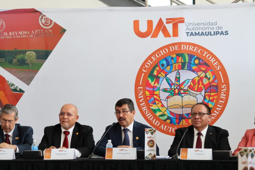 Rector y directores de la UAT evalúan avances y logros académicos