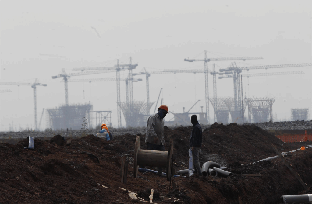 Inversión fija bruta de México cae 10.4 % en agosto