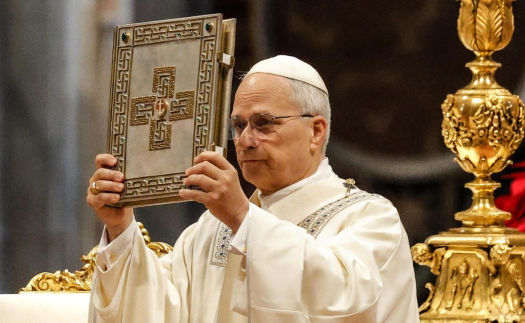 Papa León XIV invita a perdonar y “acoger a todos” en el inicio de 2026