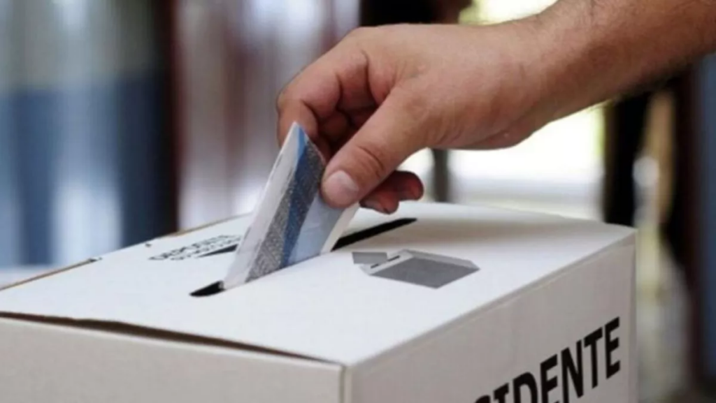 Cambios y focos rojos del “plan b” de la reforma electoral de Morena