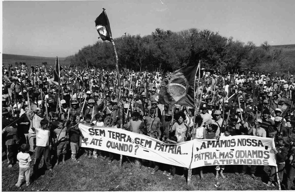 “El movimiento somos nosotros, los campesinos”: trabajadores agrícolas reaccionan a acusaciones contra Cesar Chavez