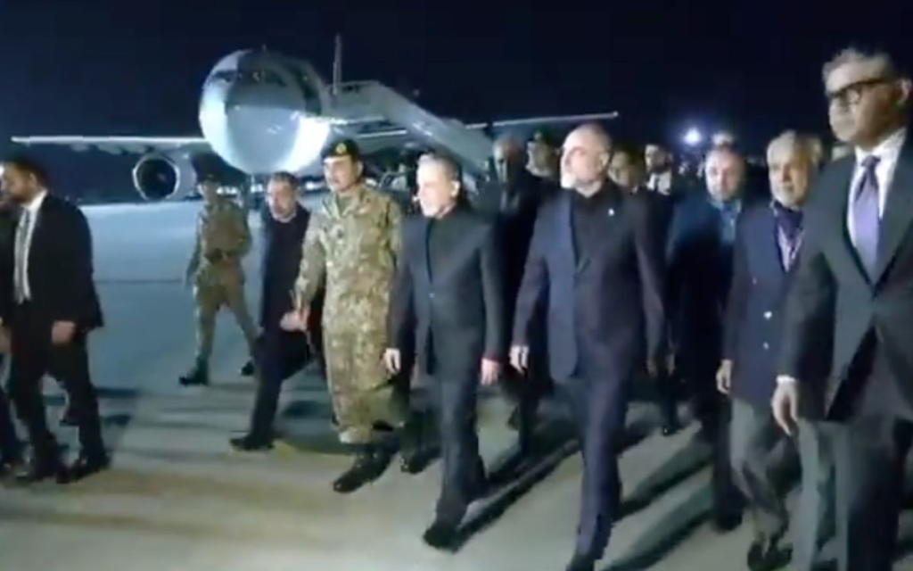 Llega la delegación iraní a Islamabad para las conversaciones con EE. UU.