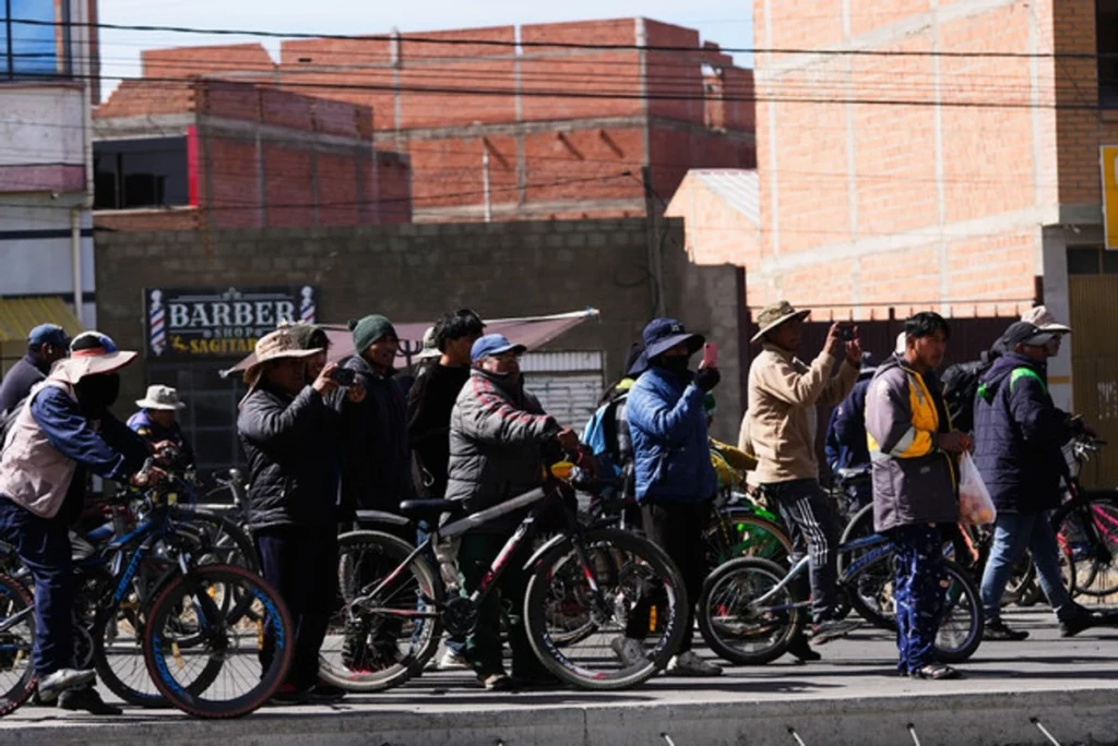Evo Morales declara pausa a bloqueos en Bolivia, pero “no es rendirnos”, asegura